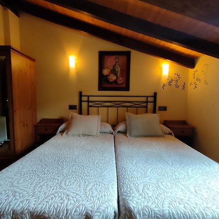 Hotel Dona Gaudiosa Pola de Lena Zewnętrze zdjęcie