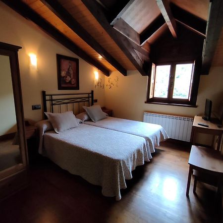 Hotel Dona Gaudiosa Pola de Lena Zewnętrze zdjęcie