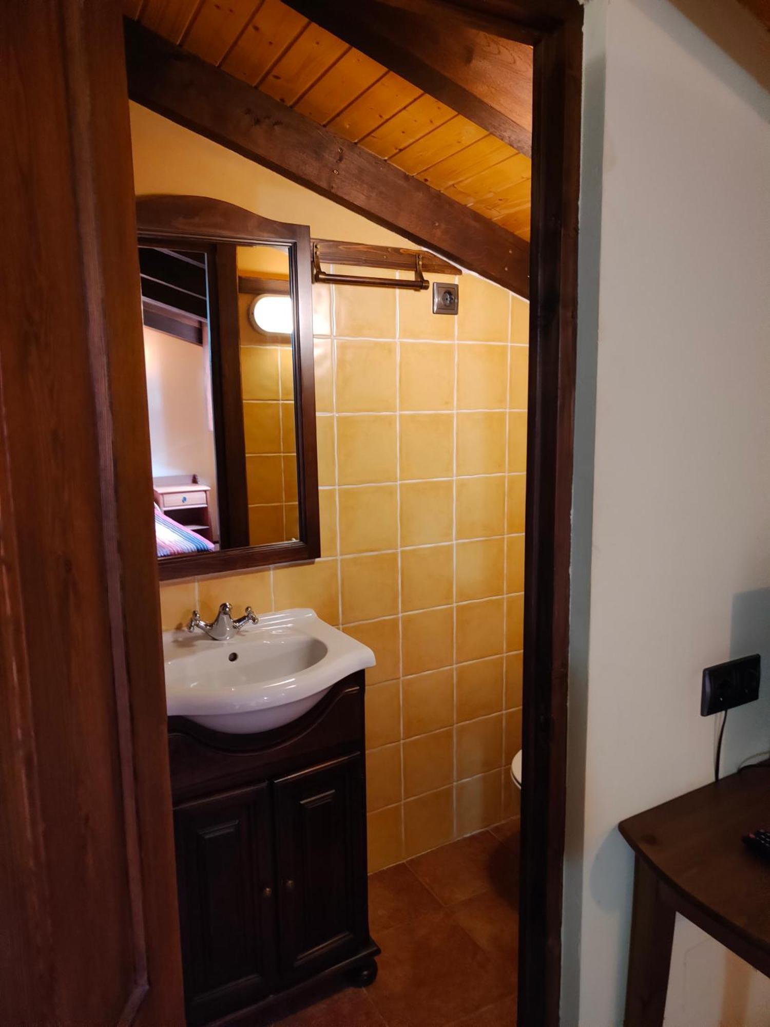 Hotel Dona Gaudiosa Pola de Lena Zewnętrze zdjęcie